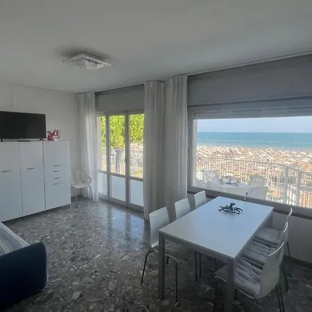 Apartment Frontemare *